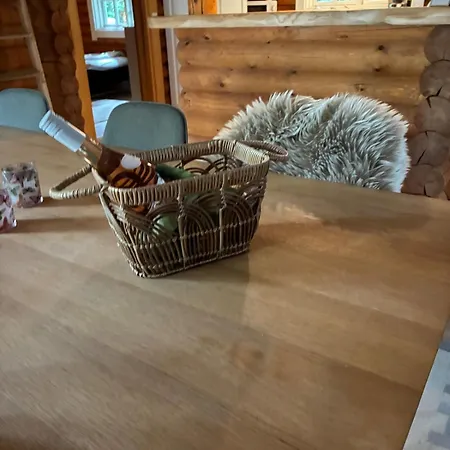 Cozy With Heated Pool Lundby Stationsby