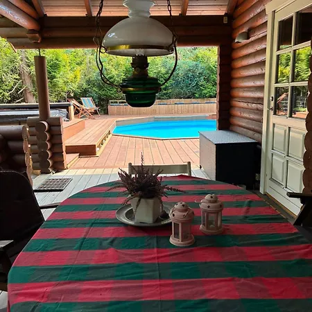 Prázdninový dům Cozy With Heated Pool Lundby Stationsby