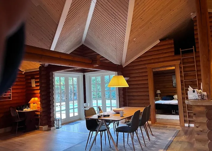 Cozy With Heated Pool Semesterbostad *